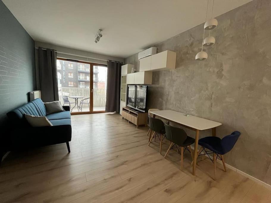 Luksusowy Apartament Z Parkingiem I Klimatyzacja W Samym Centrum Wroclawia Esterno foto